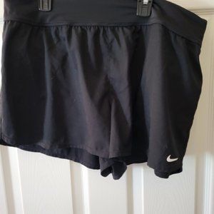 WOMENS NIKE 1X BLACK SHORTS